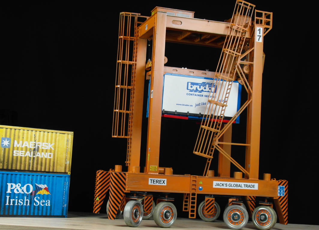 Modellkrank inkl. Container