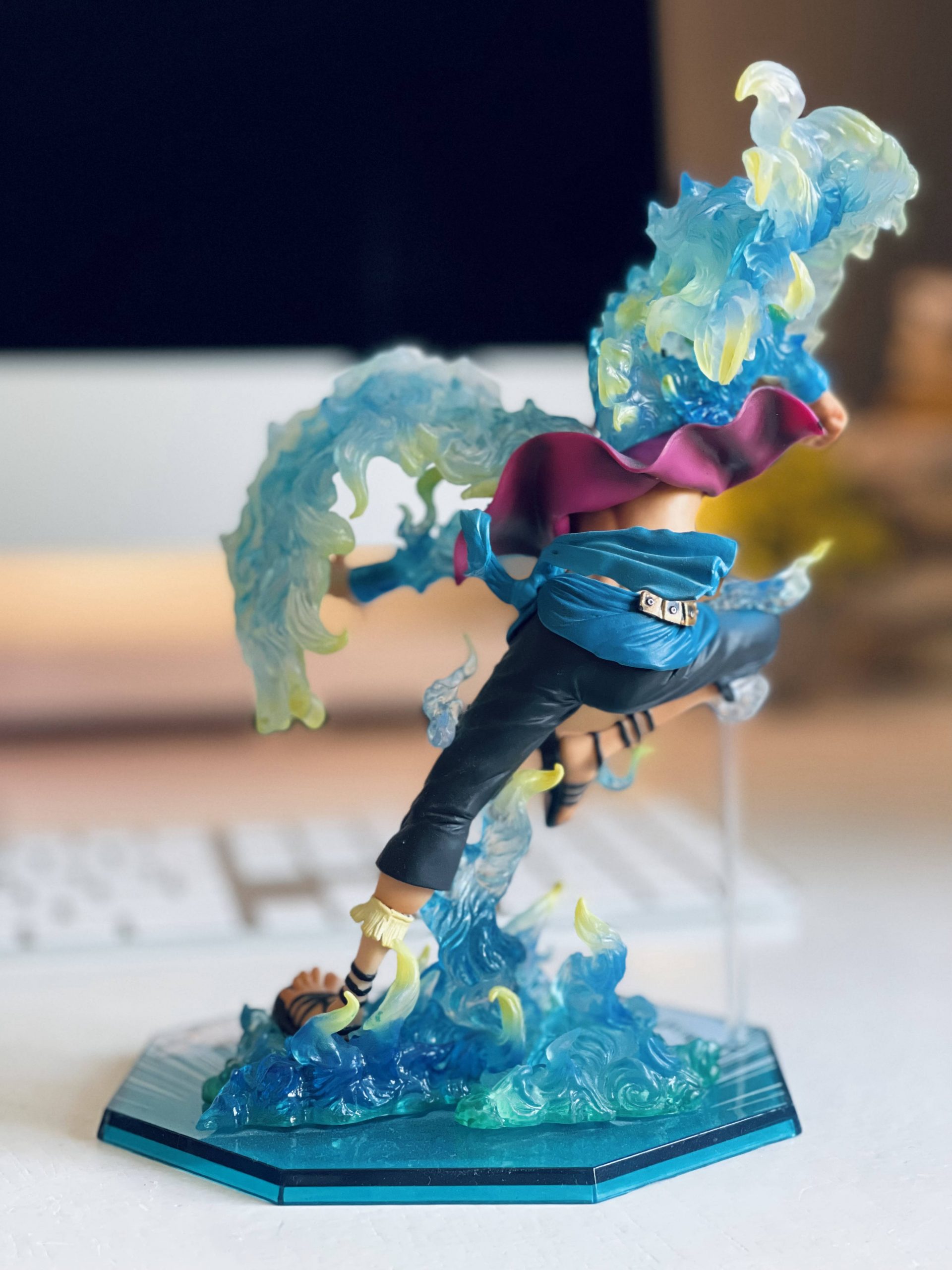 One Piece Marco Statue Phoenix